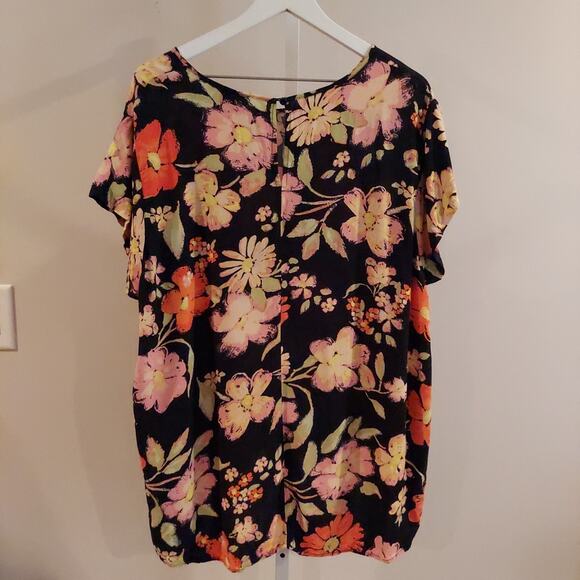 Jones Co Plus Size Blouse Bold Multicolor Floral 2X Short Sleeve - Picture 4 of 4